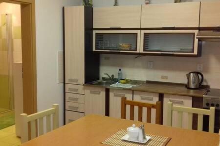 Apartman L M Kájov Екстериор снимка