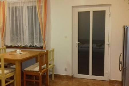 Apartman L M Kájov Екстериор снимка