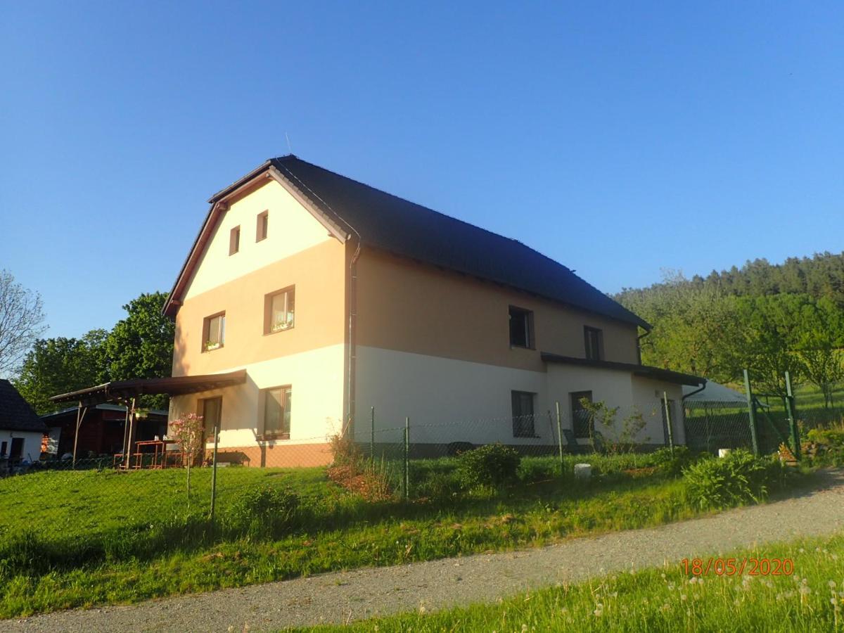Apartman L M Kájov Екстериор снимка